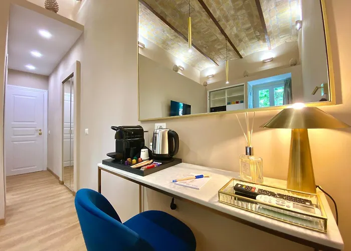Queen Of Luxury 4* Rome