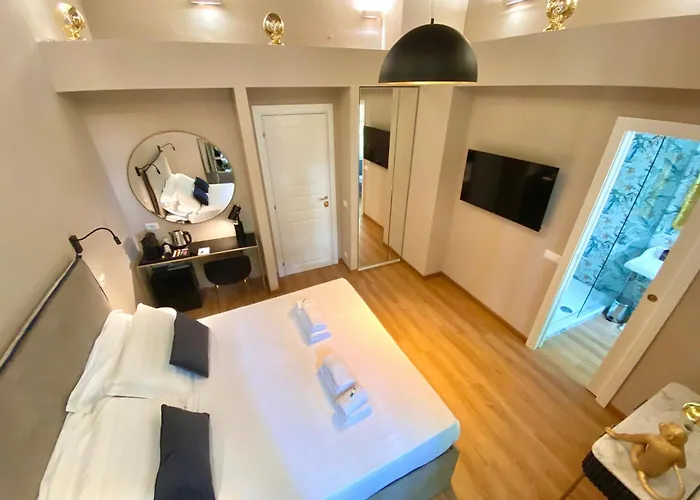 Queen Of Luxury 4* Rome